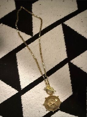 Gold Compass Pendant Necklace - Women Jewelry